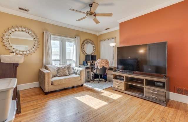 67 Thompson Street photos photos