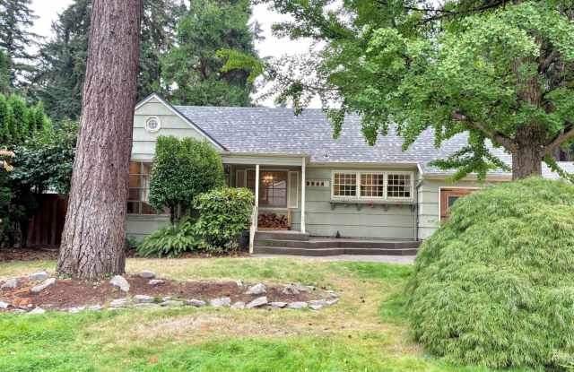 Maywood Park Bungalow with Finished Basement and Fully Fenced Yard photos photos