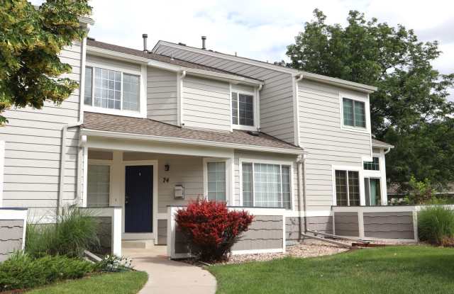 Comfortable 2-Bedroom Townhome in a Well-Maintained Community photos photos