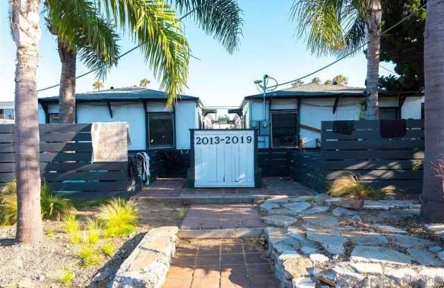 2015 Reed Ave. photos photos