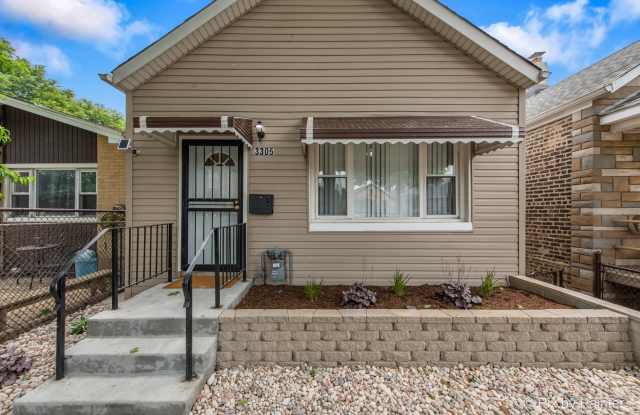 3305 S Bell Avenue photos photos