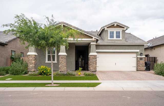 10658 E NIDO Avenue - 10658 East Nido Avenue, Mesa, AZ 85209