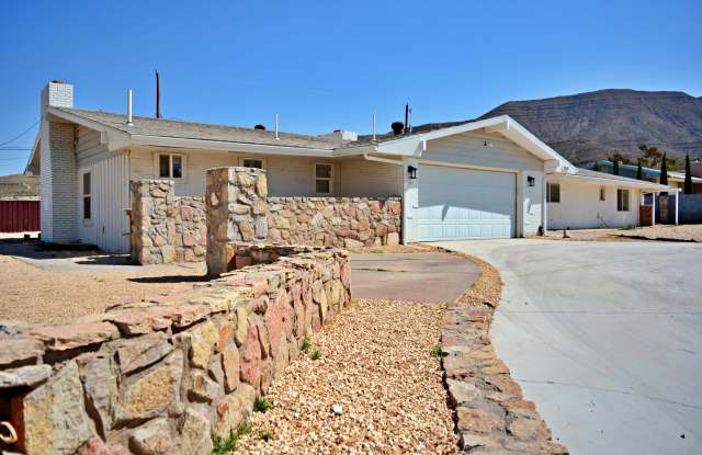 2521 Harvard Avenue photos photos
