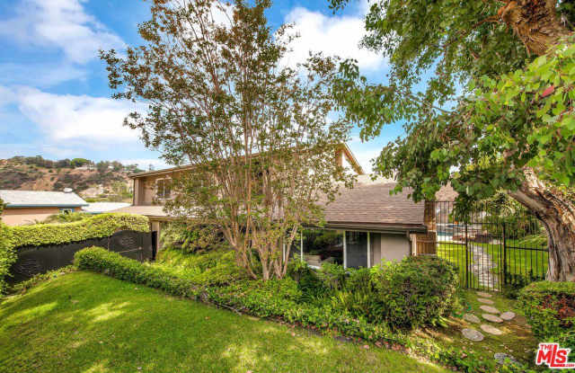 2460 JUPITER Drive Gallery 4