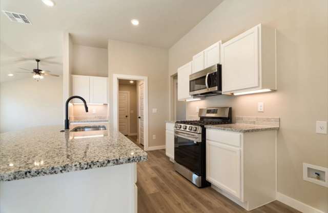 Make Your Move to Overlook East! Gallery 4