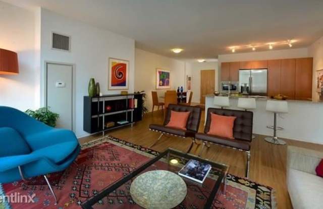 190 E Illinois St Gallery 2