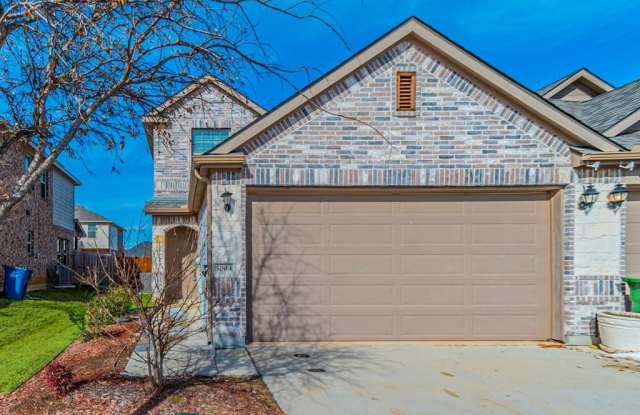 5004 Villas Drive photos photos