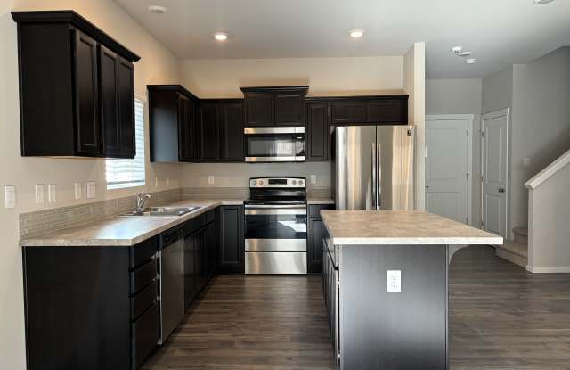 6500 Yorktown Pl Ne Gallery 3