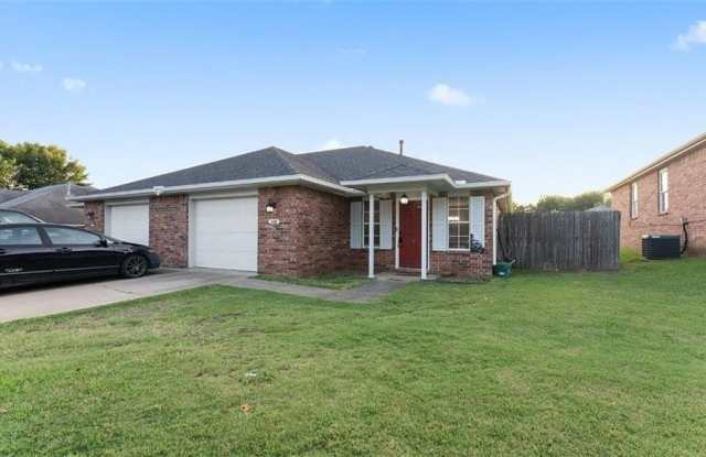 909  S Curtis  AVE photos photos