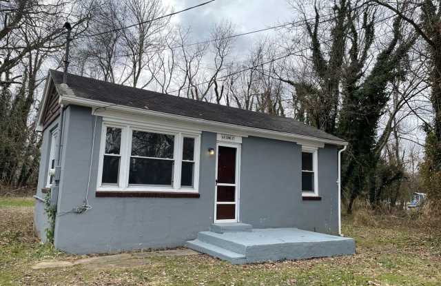 Adorable 1 bedroom House FOR RENT in Bridgeton $1200 photos photos