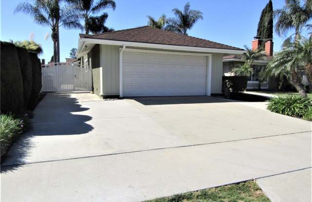 3126 N Hearthside Street Gallery 4