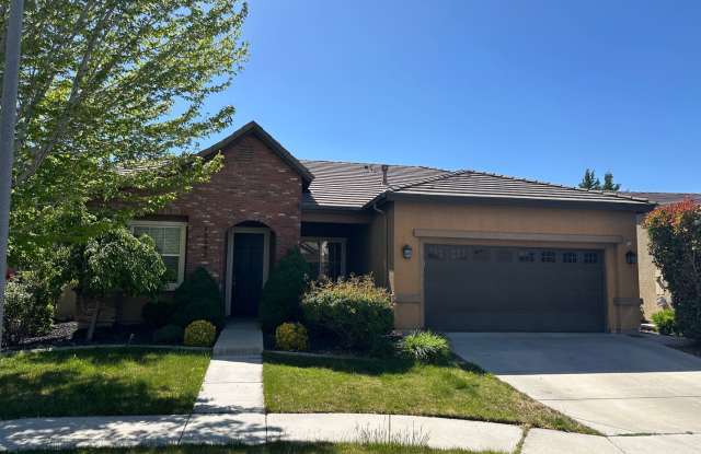 Cute single story home with 3 bedrooms, 2 baths and 2 car garage photos photos