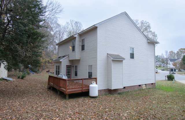 Chesterfield County 5 Bedrooms 2.5 Baths Gallery 4