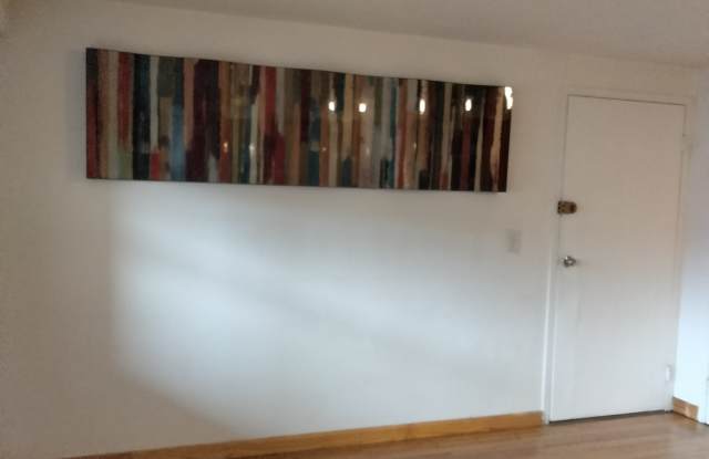 340 Main Street Gallery 4