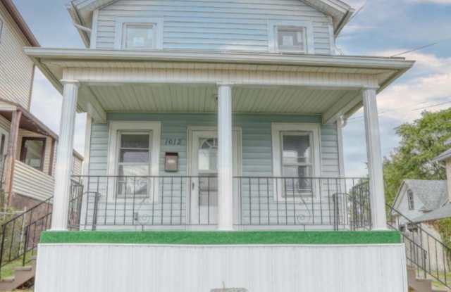 1012 Clearview Street photos photos