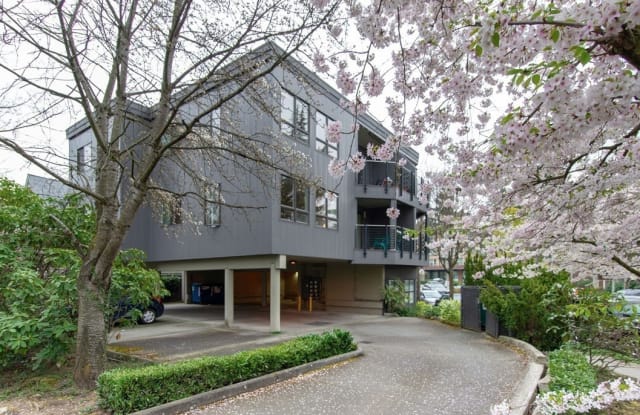 3912 Midvale Ave N Apt 202 - 3912 Midvale Avenue North, Seattle, WA 98103
