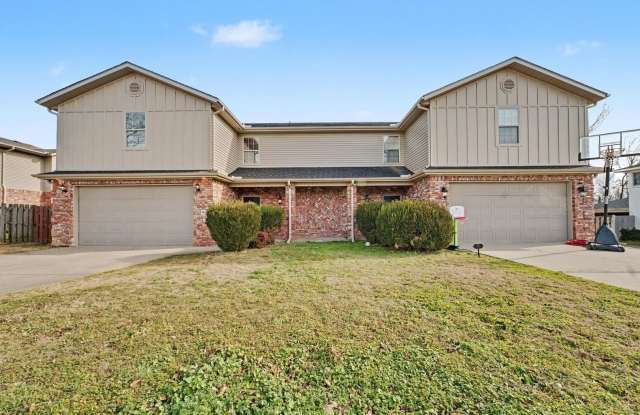 Experience the best of Bentonville living in this beautiful home photos photos