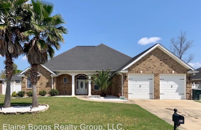 727 English Oak Dr - 727 English Oak Drive, Hinesville, GA 31313