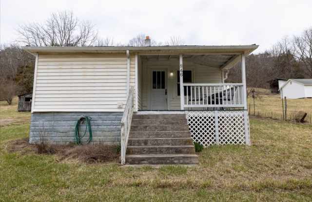 Cozy Living in a Convenient Christiansburg Location Gallery 3