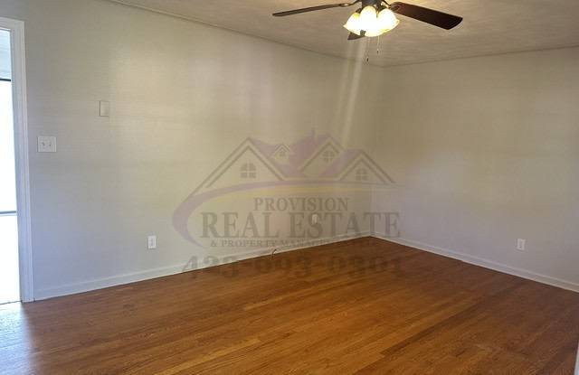 915 Haywood Dr NW Gallery 3