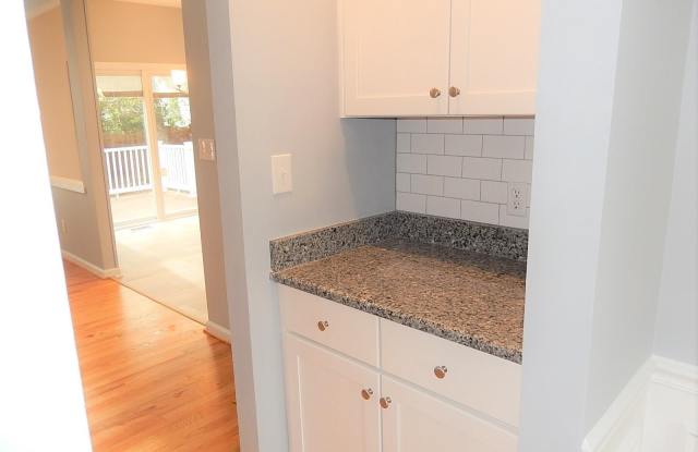 2413 Colony Woods Drive Gallery 3
