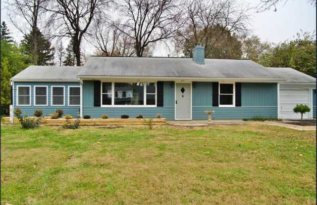 2324 Eastcleft Drive - 2324 Eastcleft Drive, Upper Arlington, OH 43221
