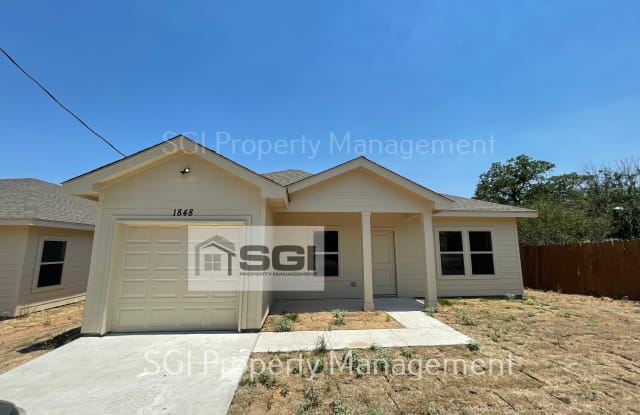 1848 Forest Trl - 1848 Forest Trail, Kingsland, TX 78639