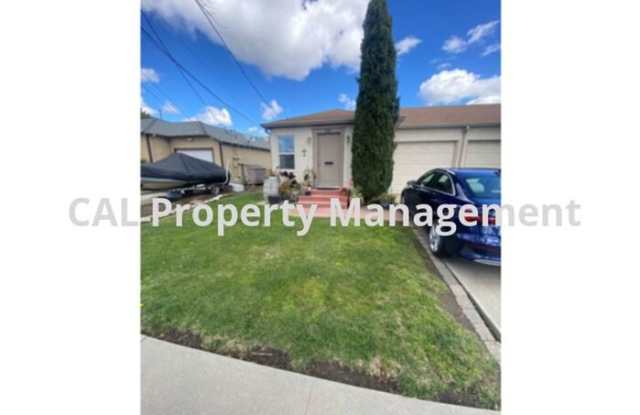 656 Wilson Street - 656 Wilson Street, Salinas, CA 93901