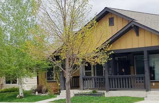 **Need more garage?** 3 Bed 2 Bath house photos photos
