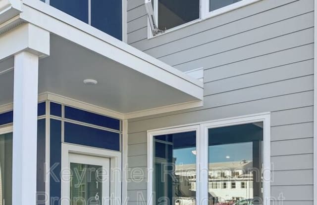 116 W 12th St photos photos