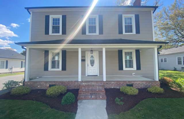 Beautiful 3 Bed 3.5 Bath House - 109 South East Avenue, Kannapolis, NC 28083