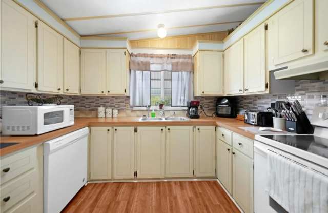 11291 Grapefruit Lane photos photos