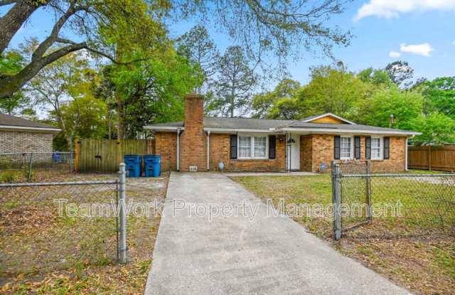 4467 Donwood Circle photos photos