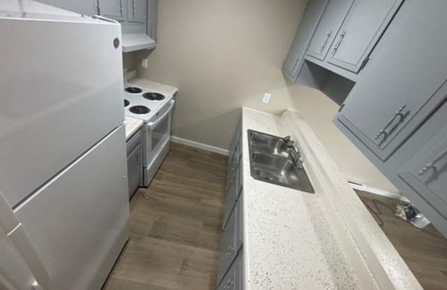 Fairview Apartments Gallery 2