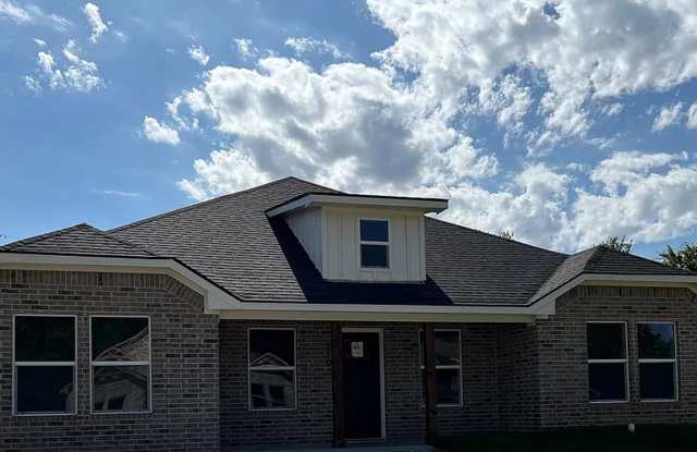 Beautiful 4 bedroom 2 Bath Home In Silo School District photos photos