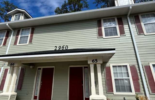 Fully Furnished 3-Bedroom/3-Bath Townhome photos photos
