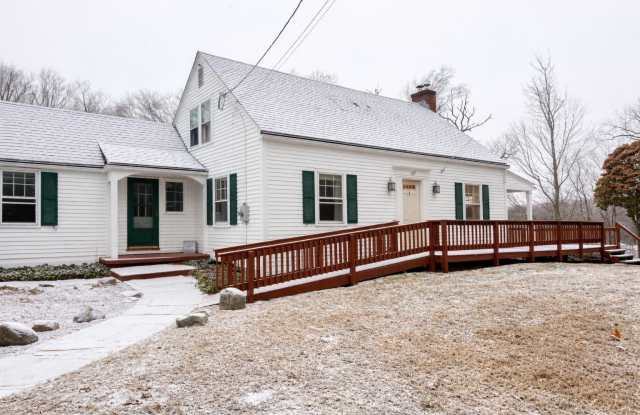 329 N Eagleville Rd - 329 North Eagleville Road, Storrs, CT 06268