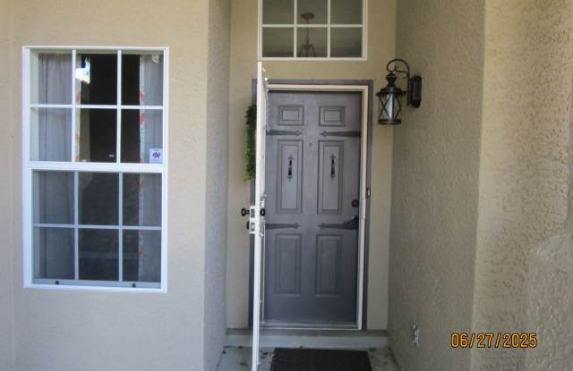 NW 4 BR Home large yard/outdoor space - 8135 Corte Del Viento Northwest, Albuquerque, NM 87120