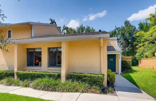 5315 EMERALD ISLE DR - 5315 Emerald Isle Drive, Orlando, FL 32812