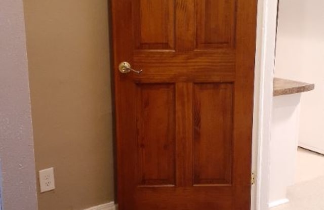 2315 West 7th-down Unit 1 - 2315 West 7th Street, Cleveland, OH 44113