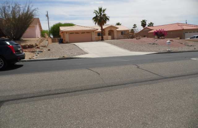 3490 Overland Dr - 3490 Overland Drive, Lake Havasu City, AZ 86404