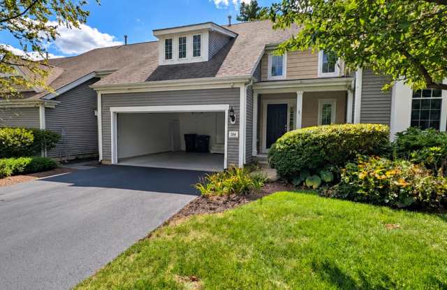 Spacious 3-Bedroom Condo with Garage Gallery 1