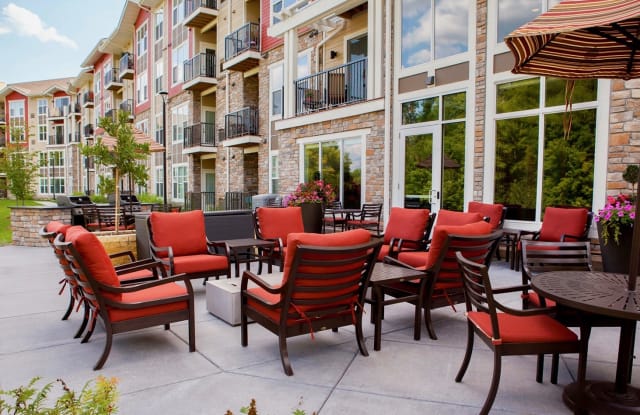 Senior & Affordable Housing - The Legends of Cottage Grove Gallery 4