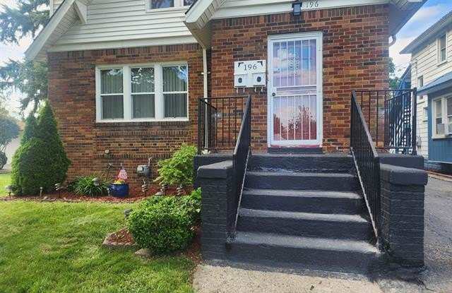 196 BONDALE Avenue photos photos