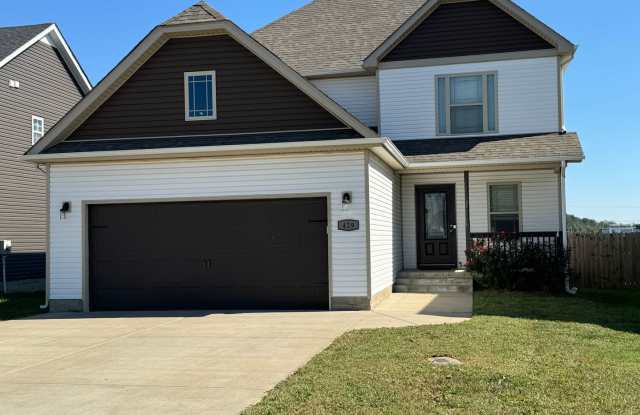 Single Family Home in Clarksville Gallery 3