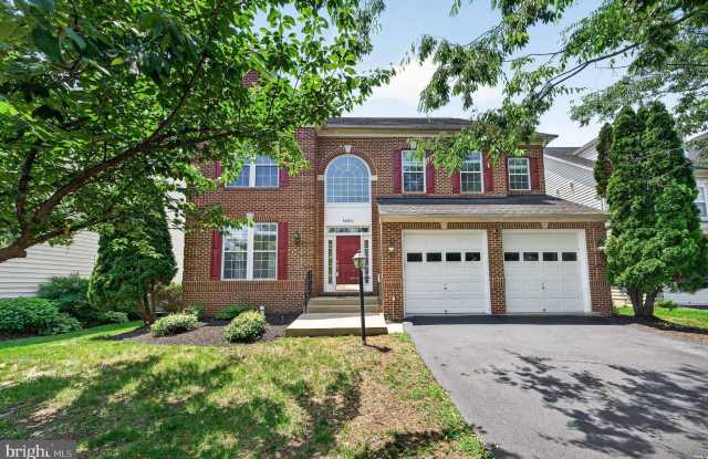 42071 PEPPERBUSH Place Gallery 2