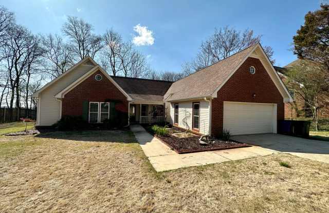 Spacious 4-Bedroom Home with Bonus Room & Exceptional Amenities photos photos Spacious 4-Bedroom Home with Bonus Room & Exceptional Amenities photos photos