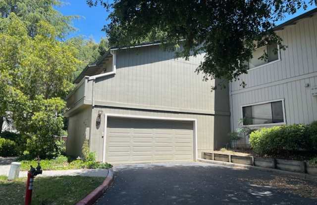 3 Bed End Unit in Mt. View photos photos 3 Bed End Unit in Mt. View photos photos