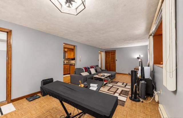 48 Villa Ave. Gallery 2