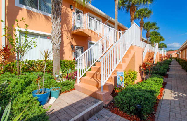 ***FALLING WATERS***ANNUAL UNFURNISHED RENTAL***RESORT STYLE LAZY RIVER POOL***2/BEDS 2/BATHS***GARAGE*** photos photos